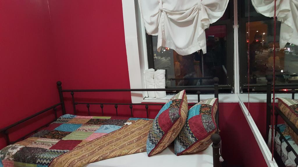 نيو يورك Oyo Bed And Breakfast الغرفة الصورة